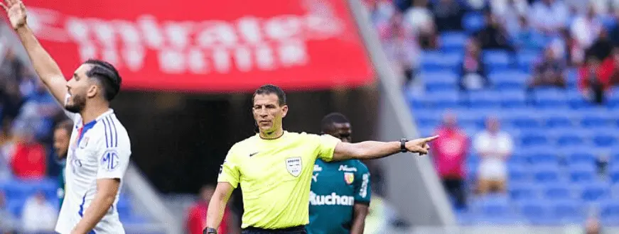 RC Lens – OL : la FFF tranche sur l’action litigieuse, pas d’erreur d’arbitrage